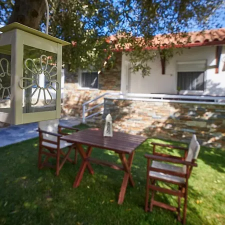 Apartment Dreams Toroni