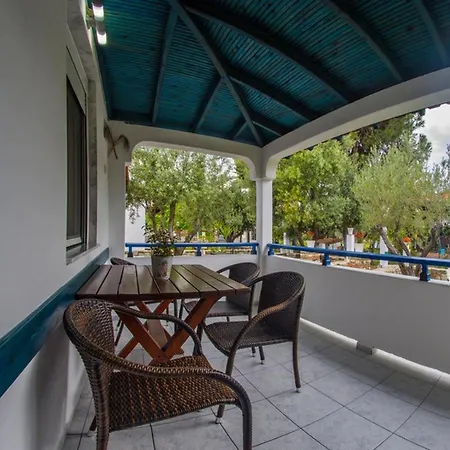 アパート Dreams トロニ